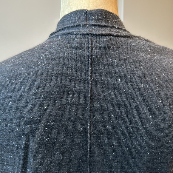 J Jill long black v-neck cardigan. XS. Cotton/linen blend button up w/pockets. - Picture 3 of 11